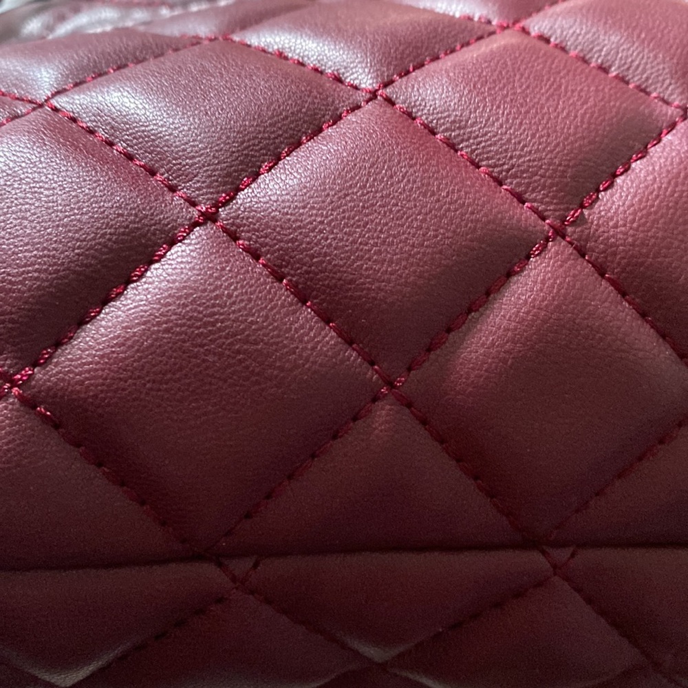 Brand new burgundy love Moschino bag. - Picture 8 of 8